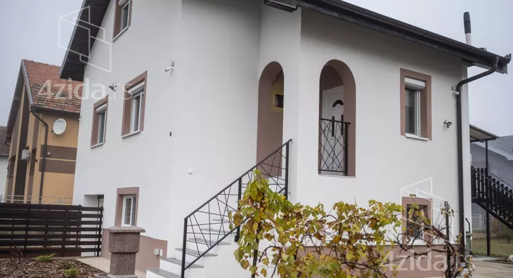 3-etažna kuća | 4zida