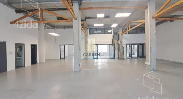 Poslovni prostor | 4zida