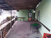 Lokal | 4zida
