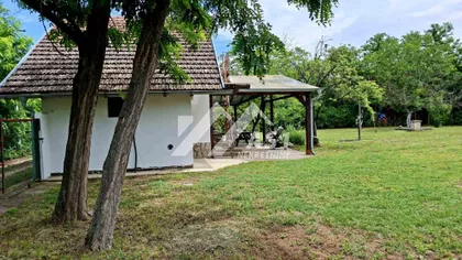 Krfska | 4zida.rs