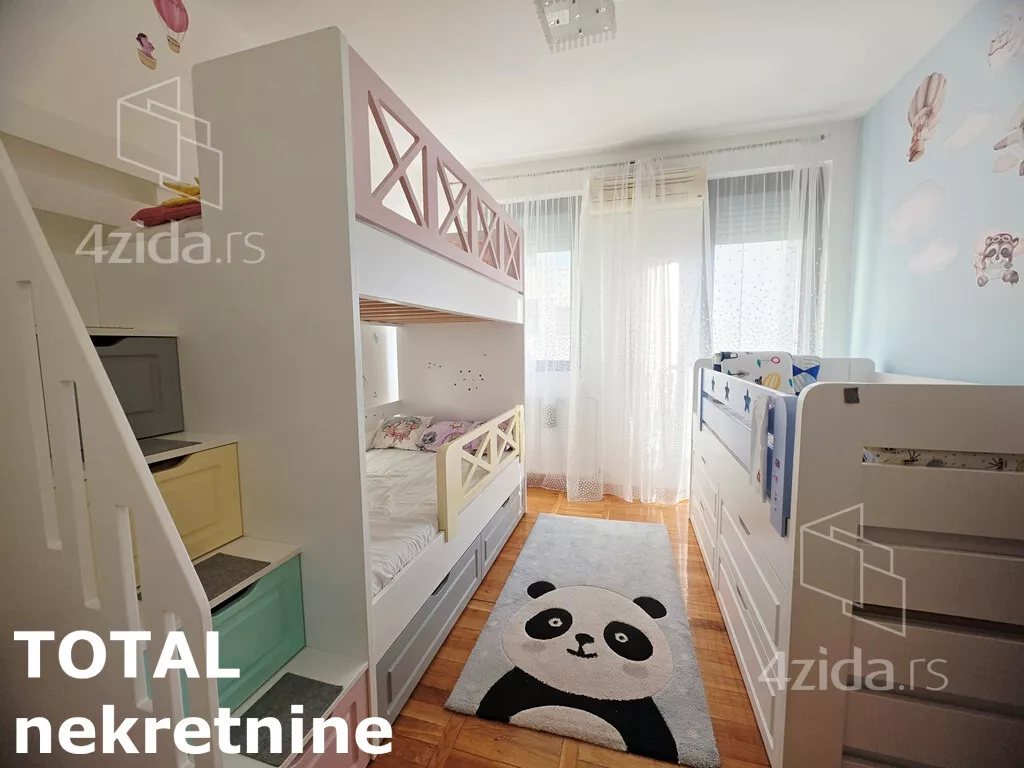 Četvorosoban stan | 4zida