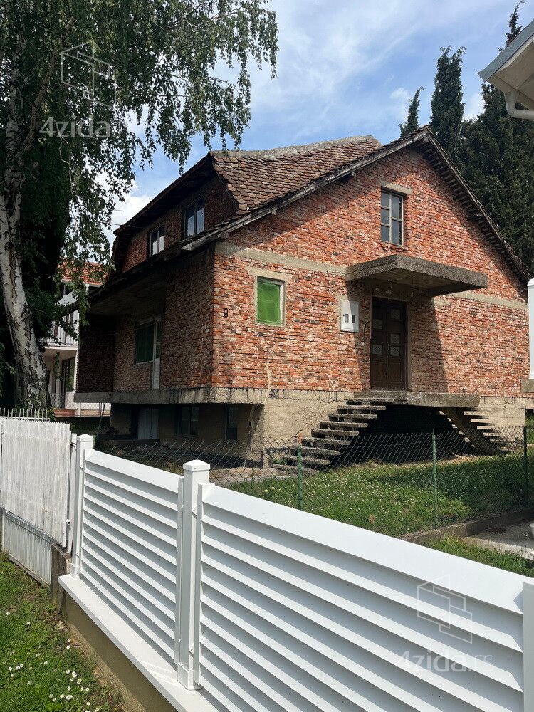 Kuća – Opština Smederevska Palanka, Smederevska Palanka