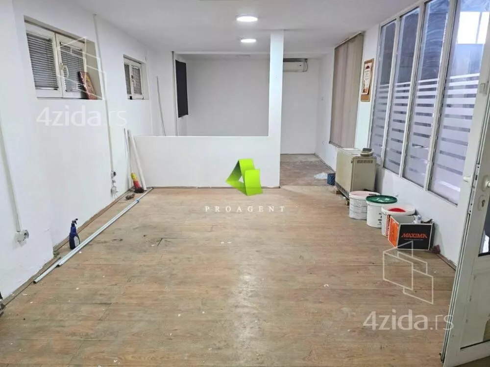 Hala | 4zida