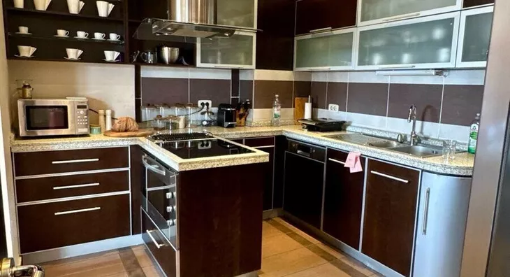 Petoiposoban stan | 4zida