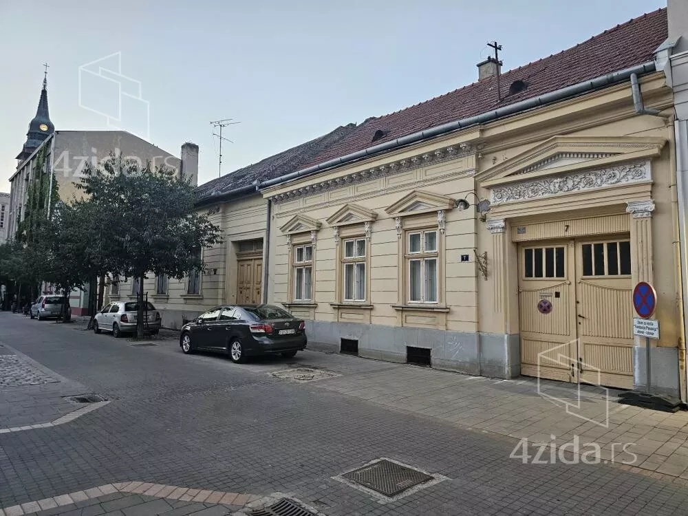 Kuća | 4zida