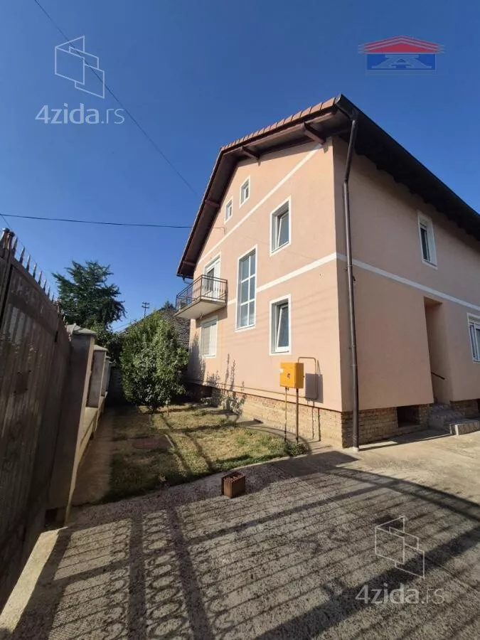 Kuća | 4zida