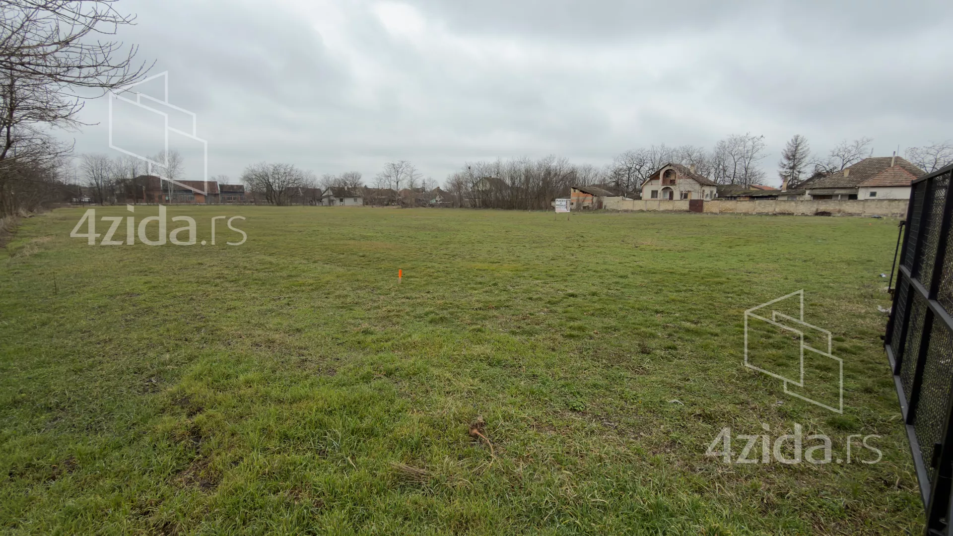 Građevinsko zemljište | 4zida
