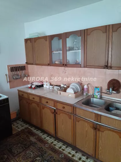 Sremska Kamenica | 4zida.rs