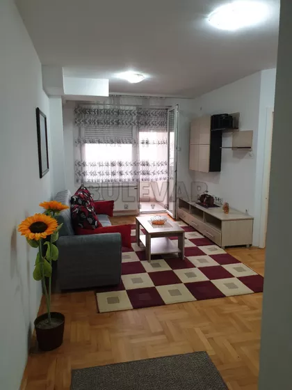 Kej Kola srpskih sestara | 4zida.rs