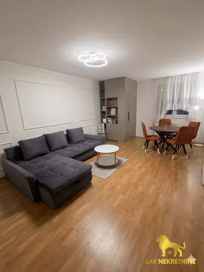 MIŠE DIMITRIJEVIĆA | 4zida.rs