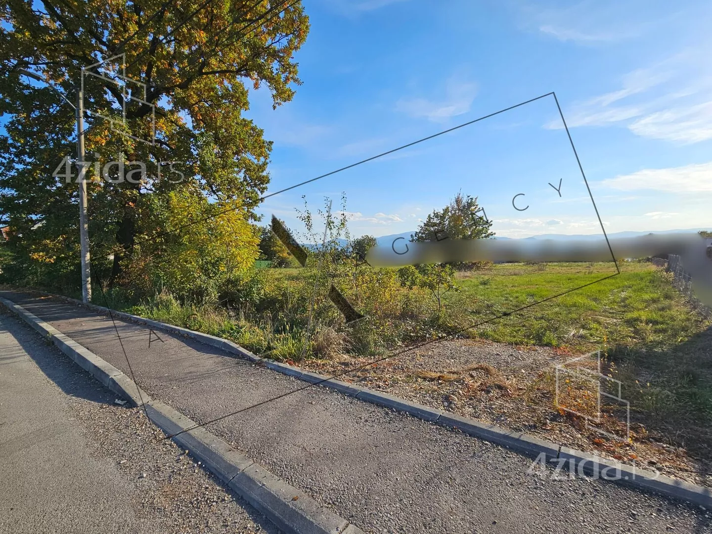 Građevinsko zemljište | 4zida