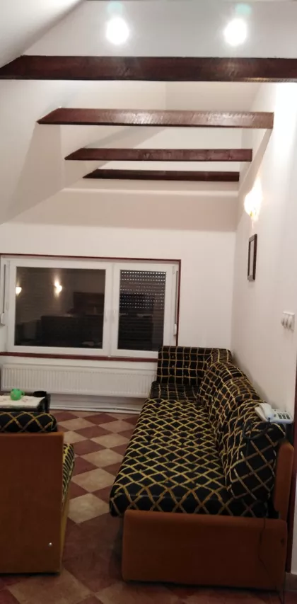 Zemljoradnička | 4zida.rs