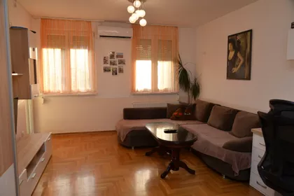 Belopalanačka | 4zida.rs