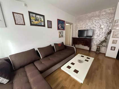 Laze Nančića | 4zida.rs