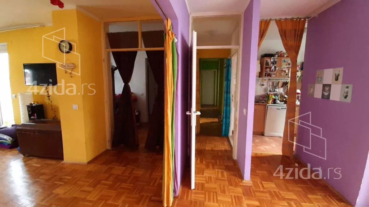 Četvorosoban stan | 4zida