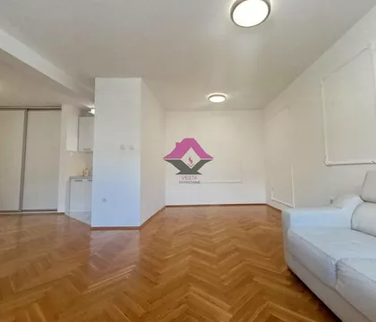 Novosadskog sajma | 4zida.rs
