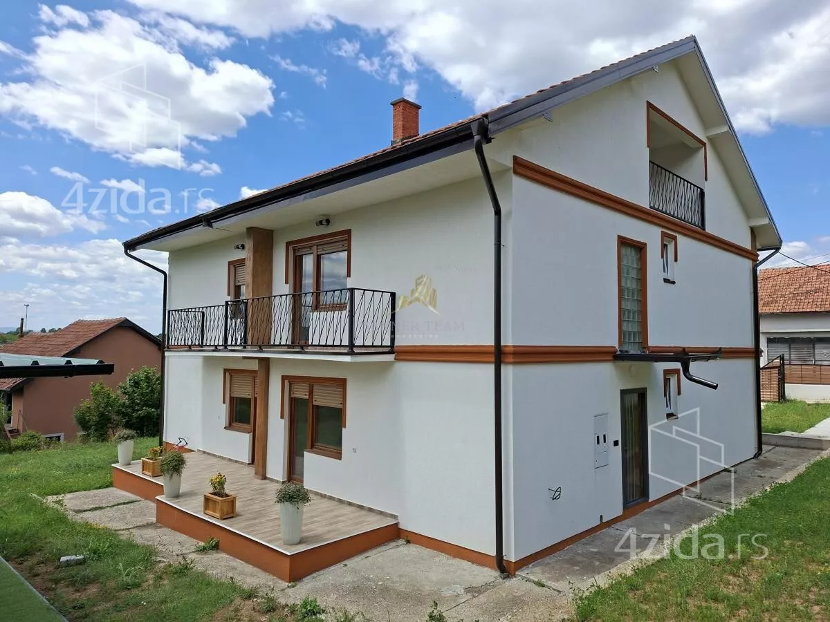 Kuća | 4zida