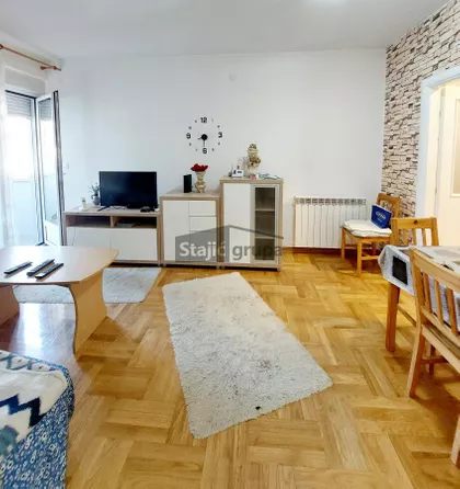 Žarka Zrenjanina | 4zida.rs