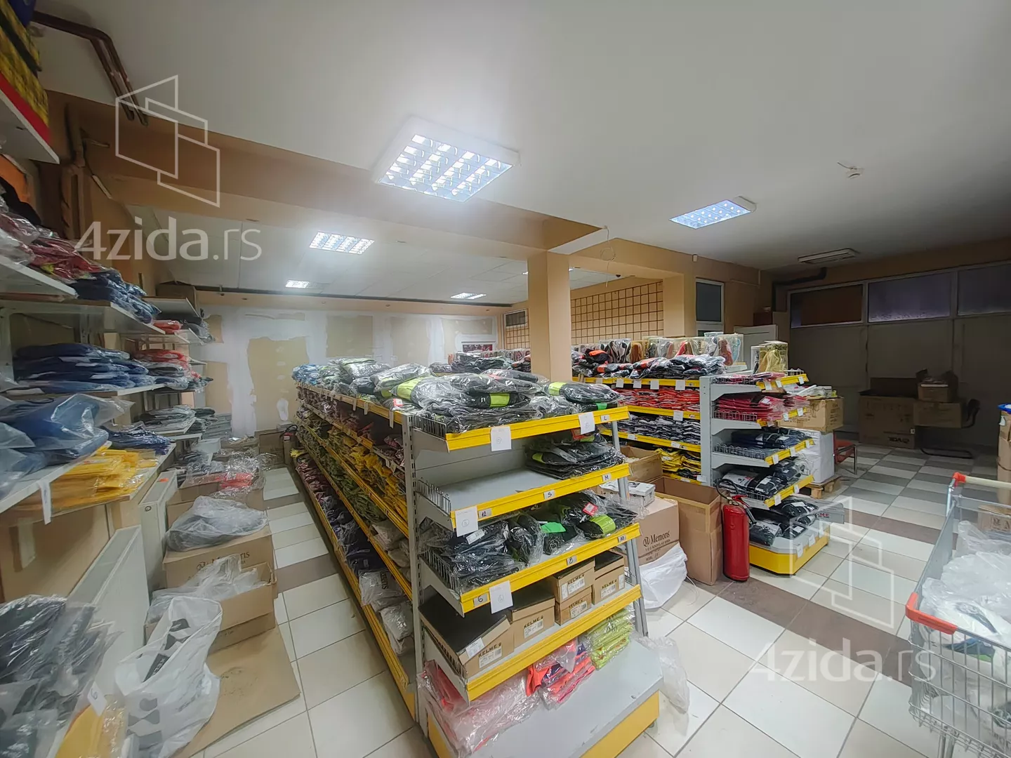 Lokal | 4zida