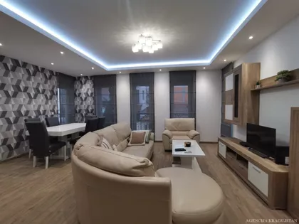 Vašarište | 4zida.rs