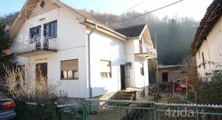 2-etažna kuća | 4zida