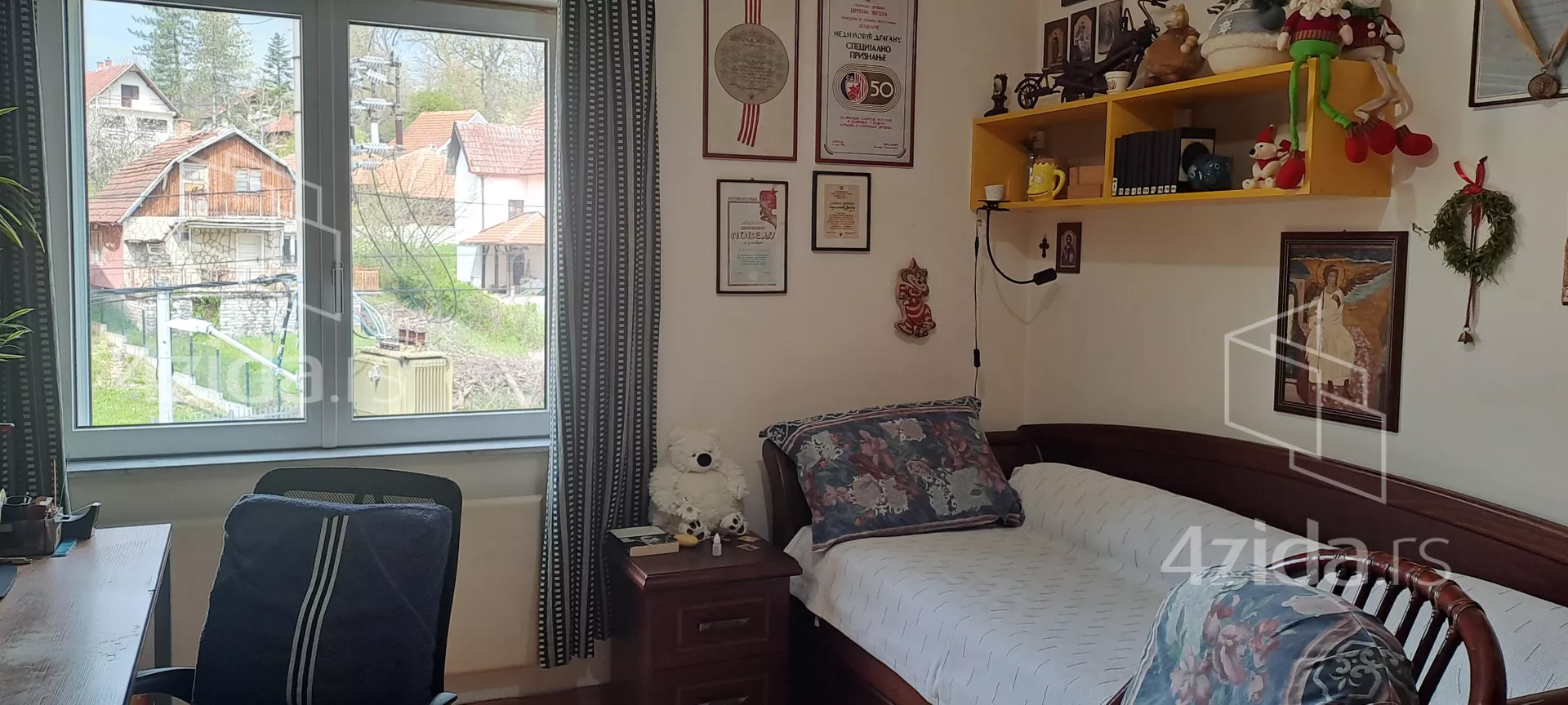 Dvoiposoban stan | 4zida