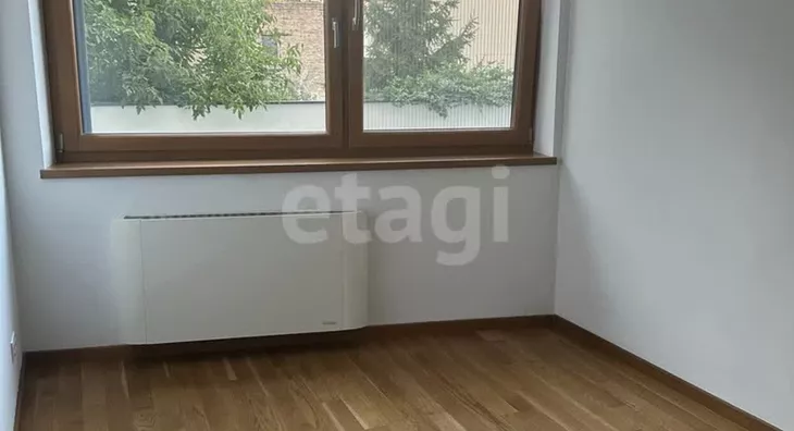 Šestosoban stan | 4zida