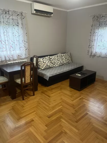 Vitezova Karađorđeve Zvezde 89A | 4zida.rs