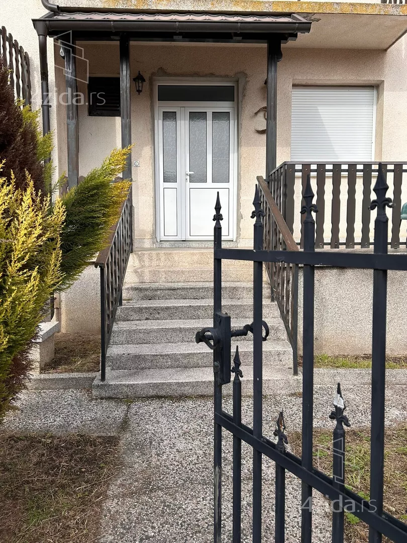 4-etažna kuća | 4zida