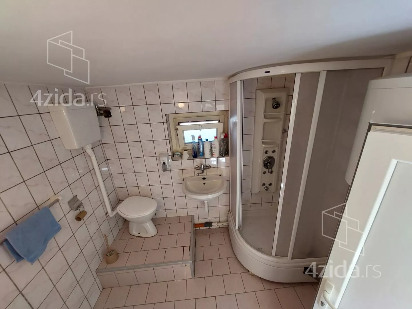 3-etažna kuća | 4zida