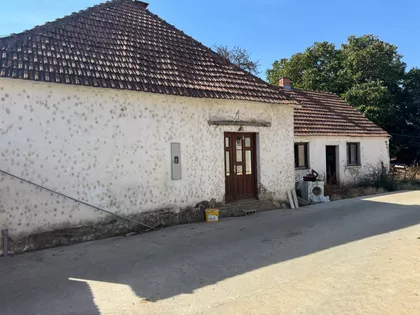 Cara Dušana 34 | 4zida.rs