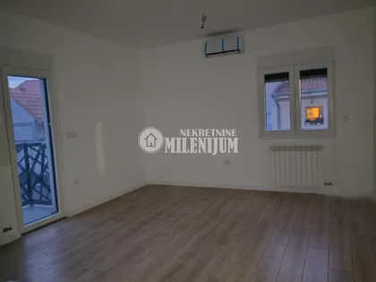 Vojvođanska | 4zida.rs