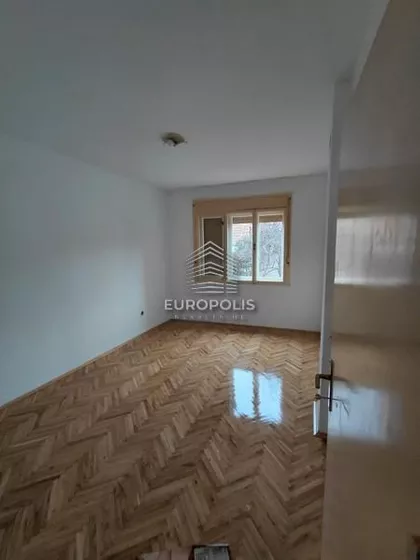 Marije Bursać | 4zida.rs