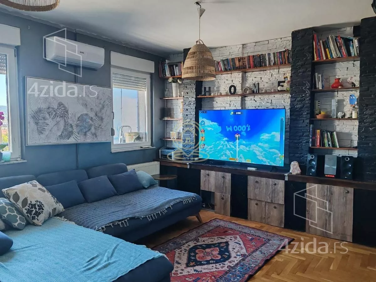 Četvorosoban stan | 4zida