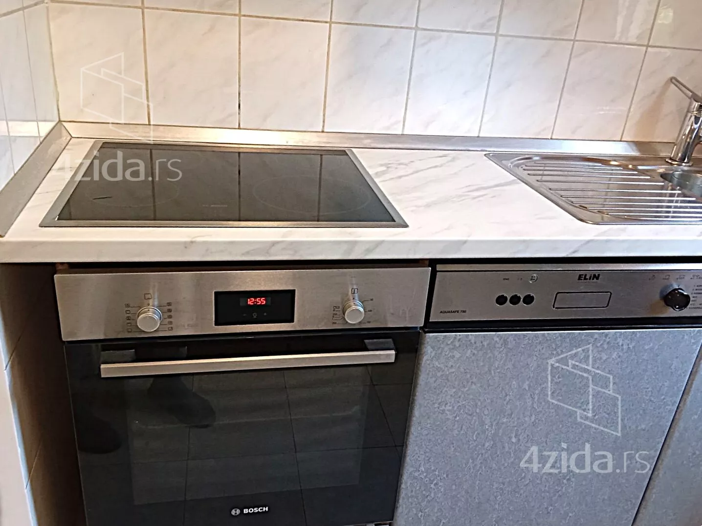 Troiposoban stan | 4zida