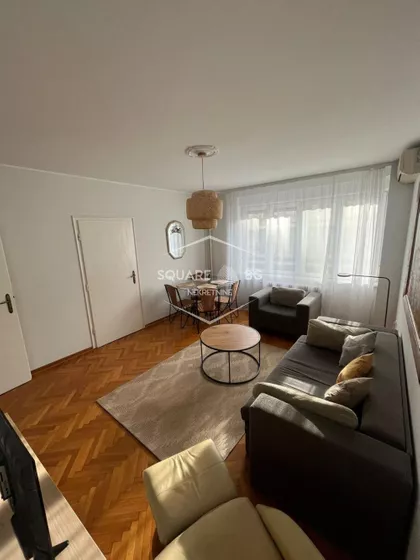 Vase Čarapića | 4zida.rs