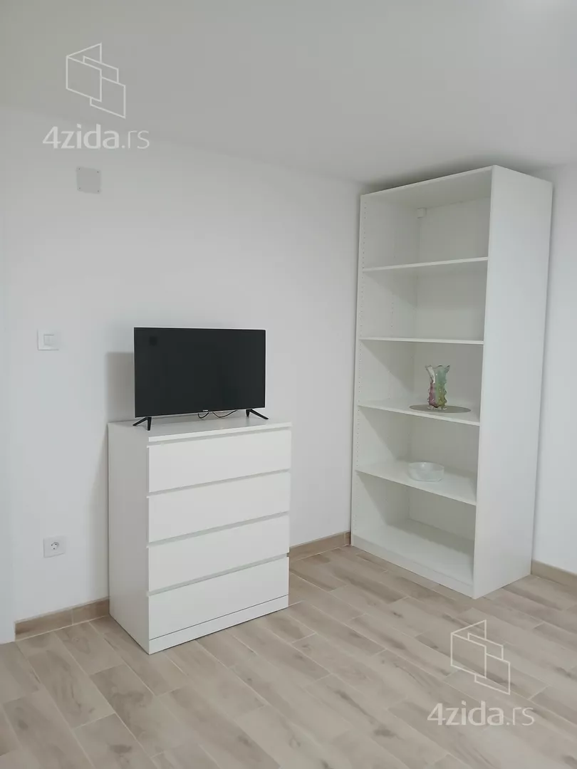 Kancelarija | 4zida