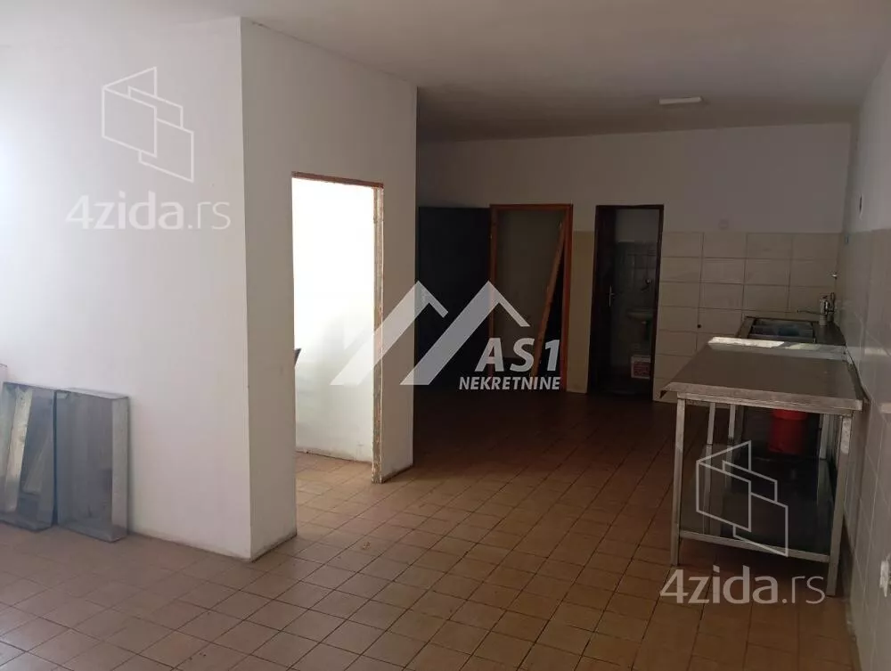 Lokal | 4zida