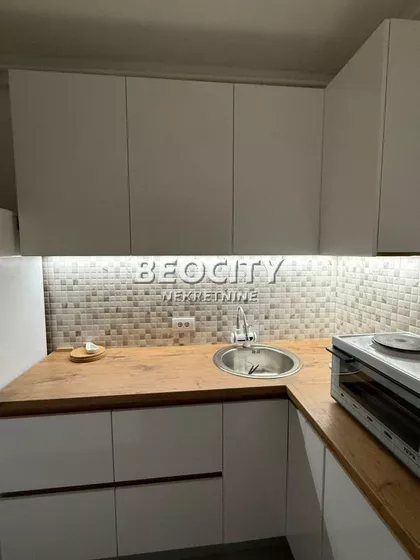 Brace Jugovica | 4zida.rs