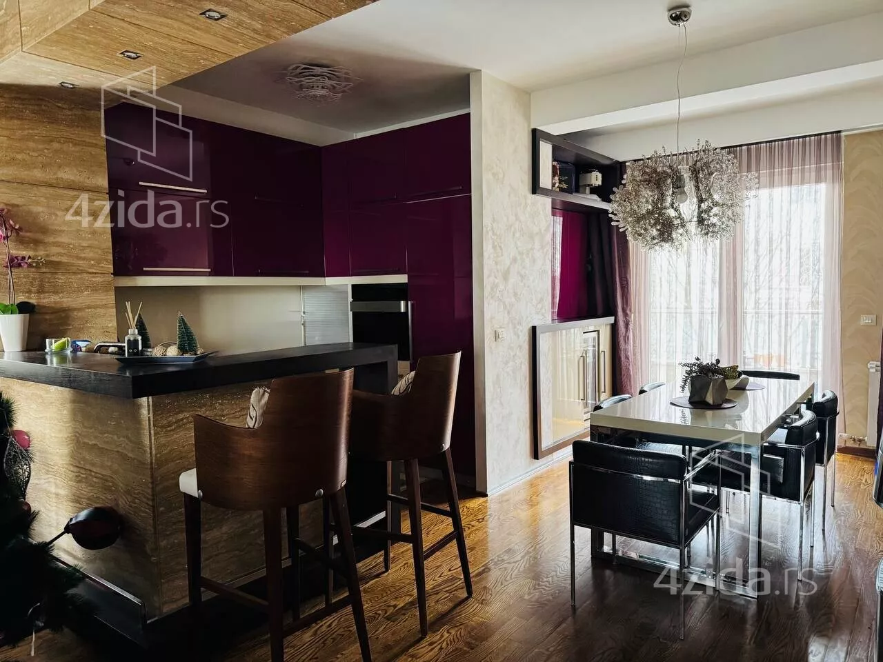 Četvorosoban stan | 4zida