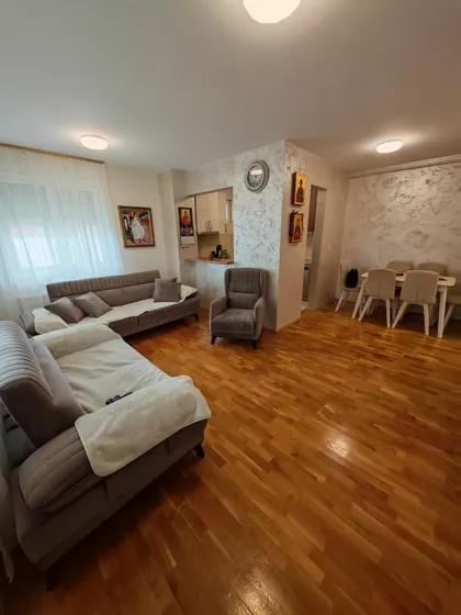 Gradske lokacije | 4zida.rs