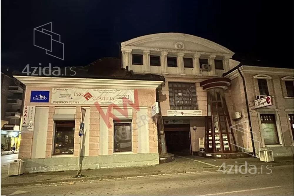 Poslovni prostor | 4zida