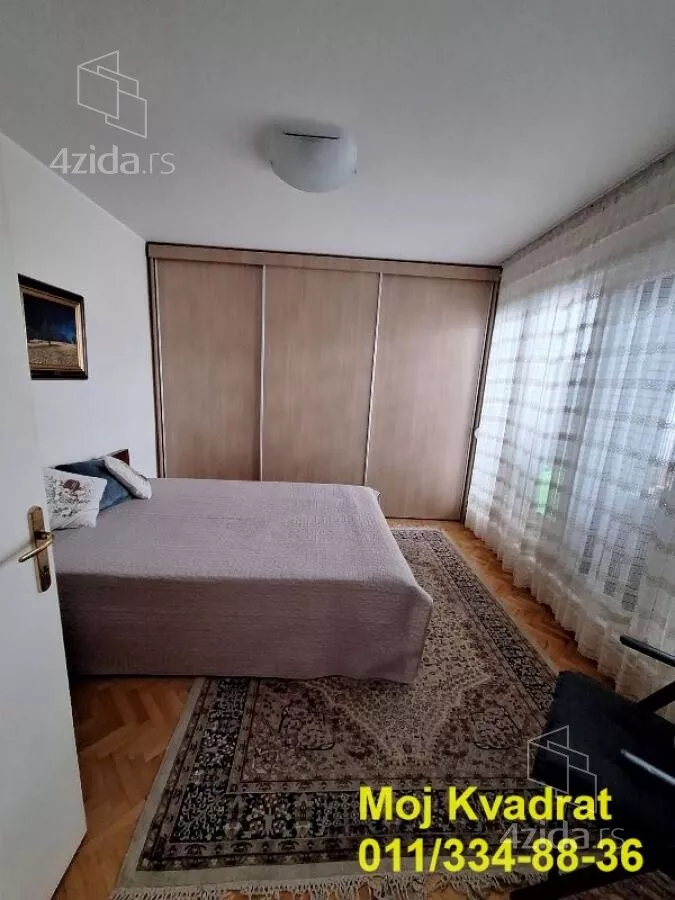 Četvoroiposoban stan | 4zida