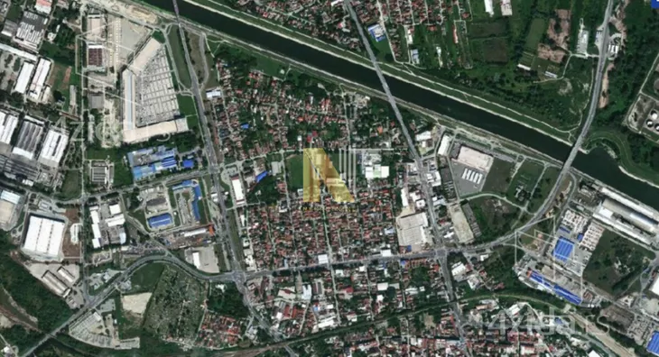 Plac | 4zida