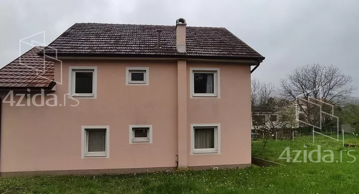 3-etažna kuća | 4zida