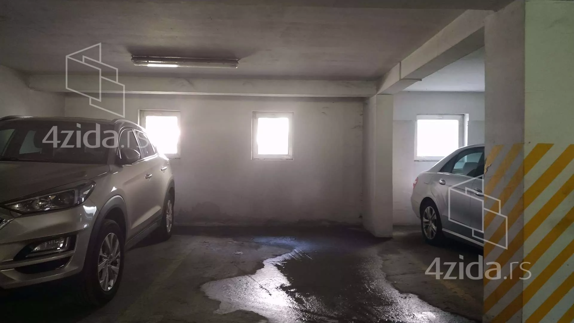 Parking | 4zida
