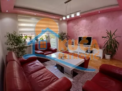 Somborska | 4zida.rs