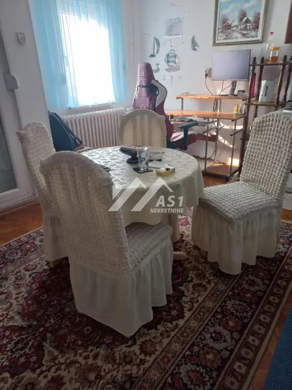 Grčkoškolska | 4zida.rs