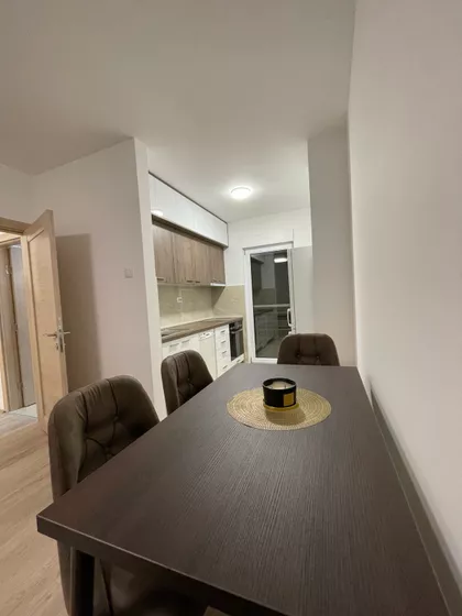 Miljakovačke Staze 1 | 4zida.rs