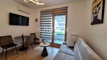 Tadije Sondermajera | 4zida.rs